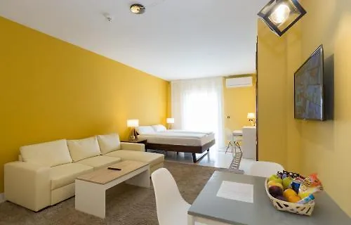 Hotel La Palmera Alhaurin el Grande 4*,